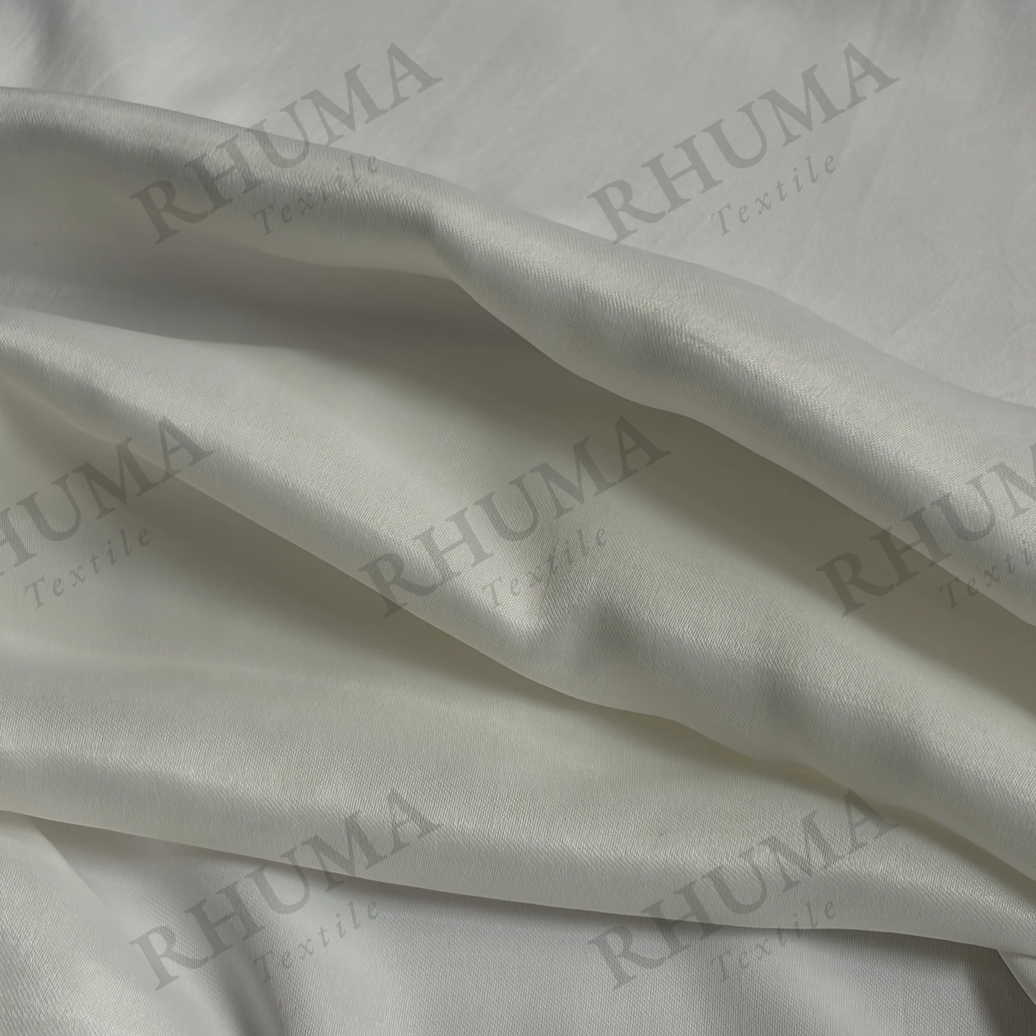 Viscose Bosky Satin Fabric Detail 3